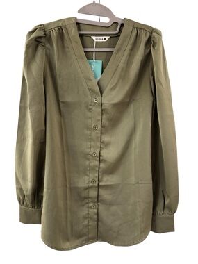 Amazon Essentials Sage Green Silk Like Long Sleeve Top Size M
